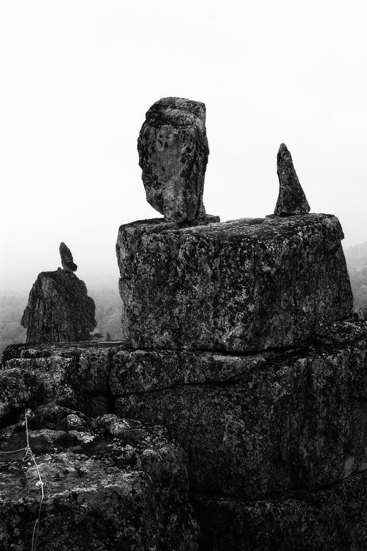 Инзерские зубчатки, Южный Урал, урал Балансирующие камни  фото превью