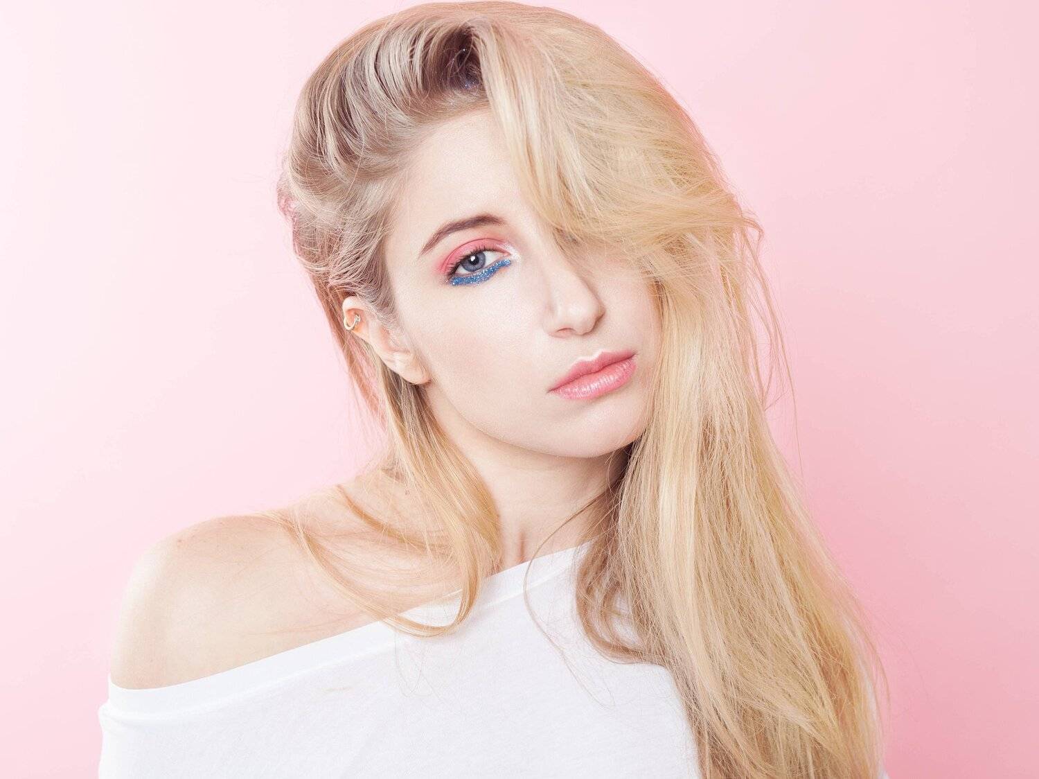 model, Farfallastudio