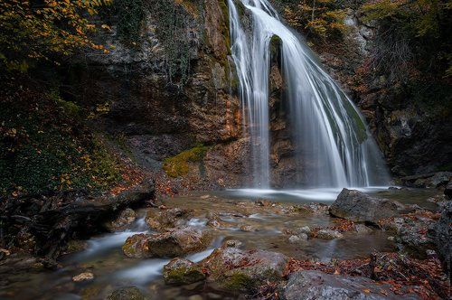Серебряные струи.