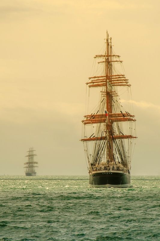 Sea, Барк, Дальний поход, Крузенштерн, Море, Морской пейзаж, Новороссийск, Парусник, Регата, Седов, Черное море Крузенштерн и Седов фото превью