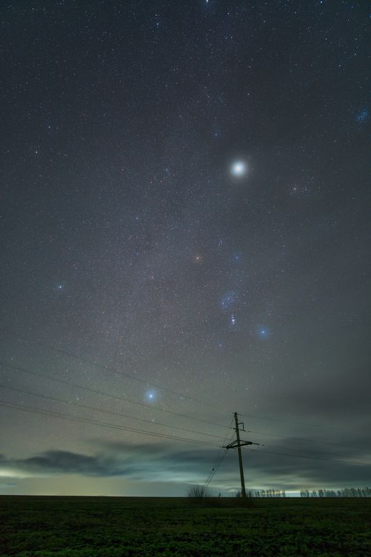 Мерцающие звёзды на дымчатом небе фото превью