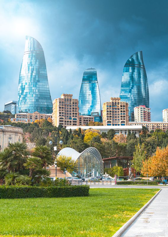 Контрасты большого города. фото превью