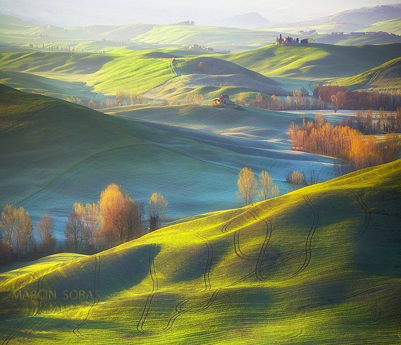 Old house in valdorcia фото превью