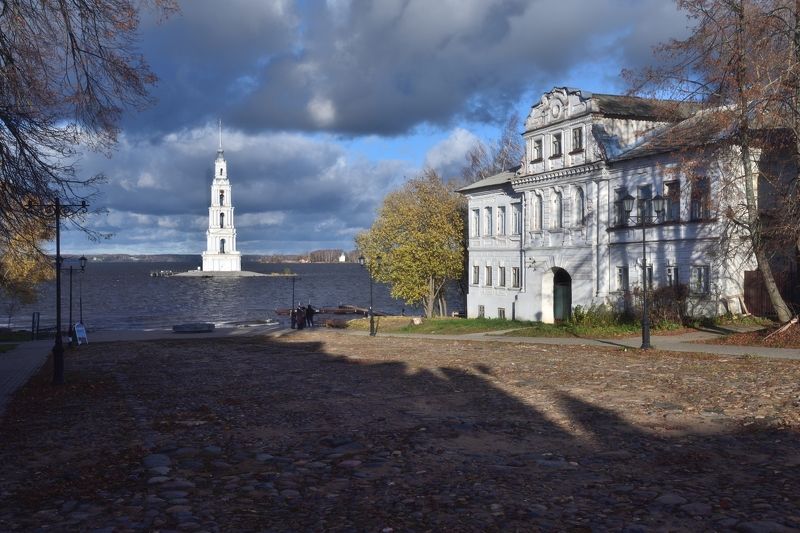 Осенний Калязин фото превью