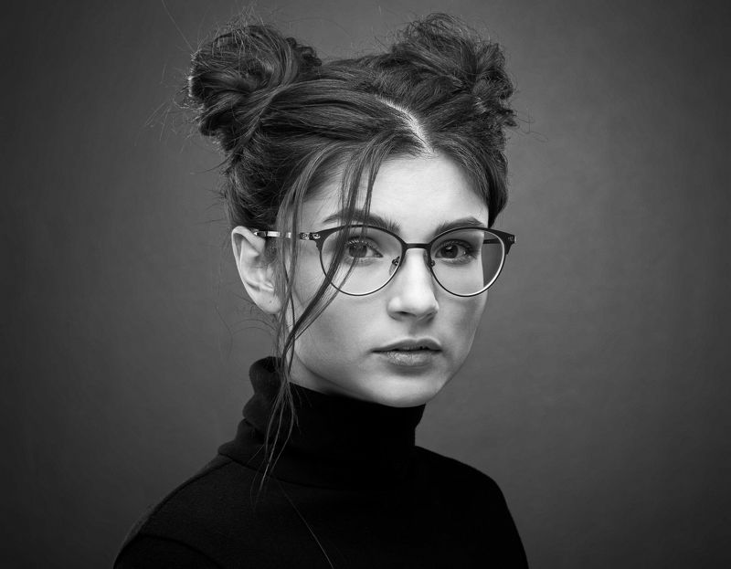 девушка, портрет, глаза, взгляд, чб Мария фото превью