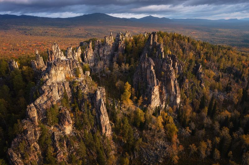 Южный Урал, Инзерские зубчатки, урал Королевство каменных столбов фото превью