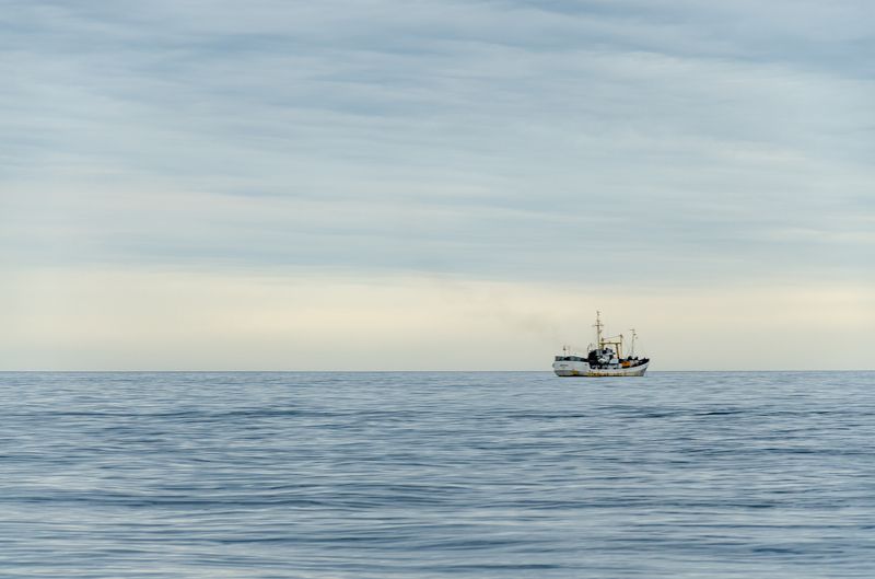 Морской минимализм фото превью