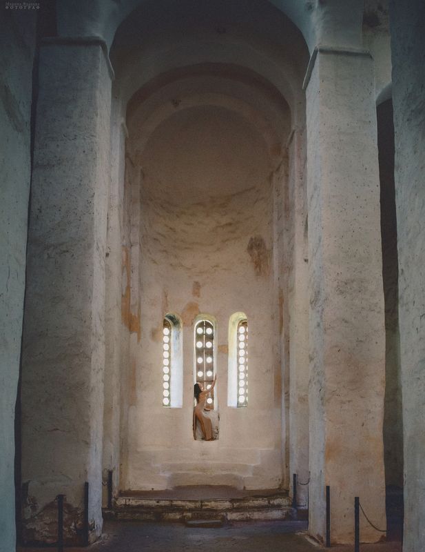 архитектура, храм, архыз, девушка Mea Culpa фото превью