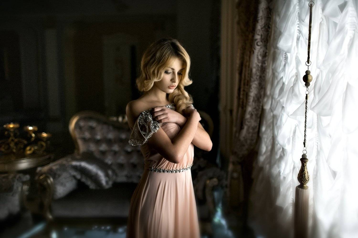 , Артем Медведев