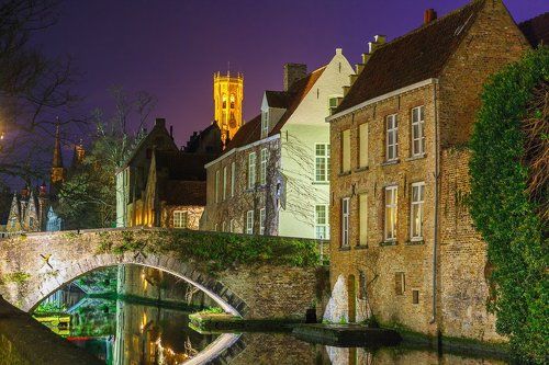 Bruges at night