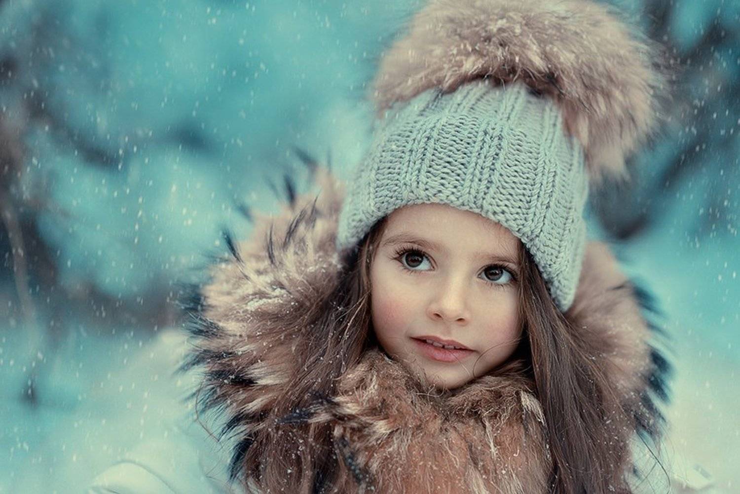 девочка, ребенок, зима, глаза, снег, праздник, мех, Власко Алена