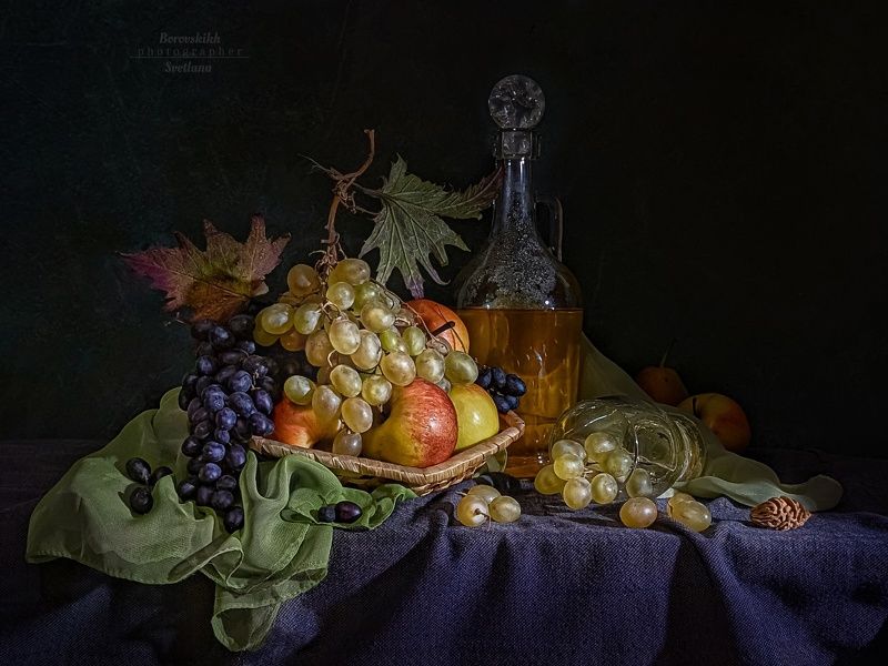 натюрморт, низкий ключ, darkphoto, фрукты, голландский стиль, фото на телефон Щедрая осень фото превью