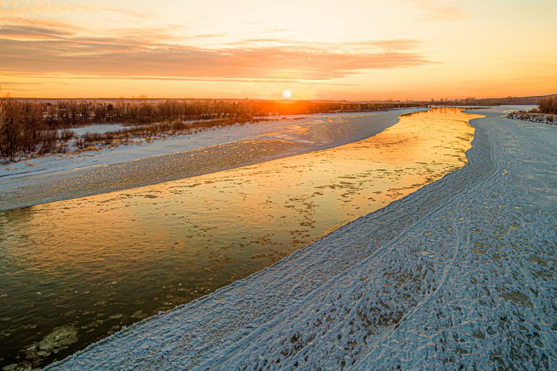 река бия, закат, поздняя осень Золотая Бия фото превью