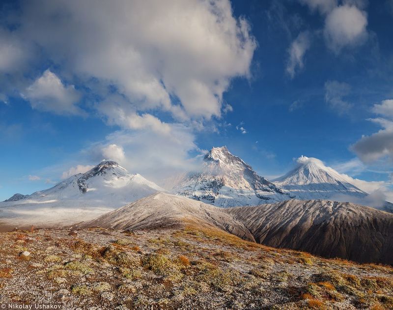 Камчатка, вулканы Три вулкана фото превью