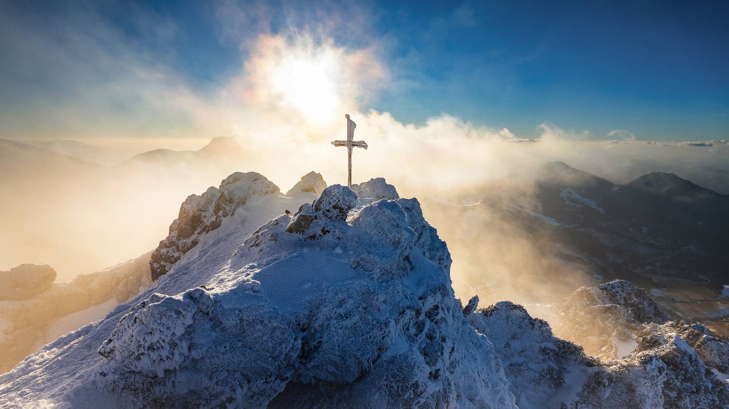 sunset, Konf&aacute;l Miroslav