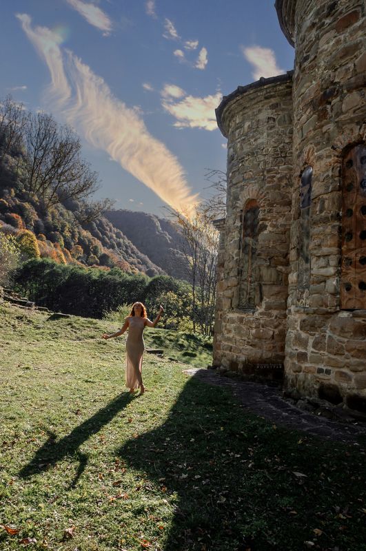 пейзаж, девушка, архыз, архитектура. храм Enigma фото превью