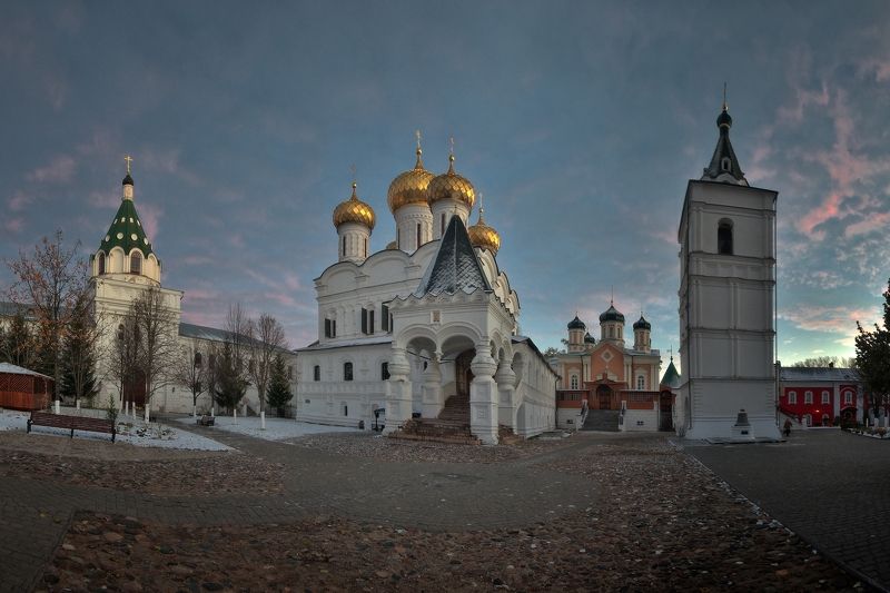 Ипатьевский монастырь фото превью