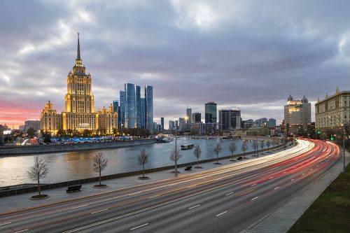 Краснопресненская набережная