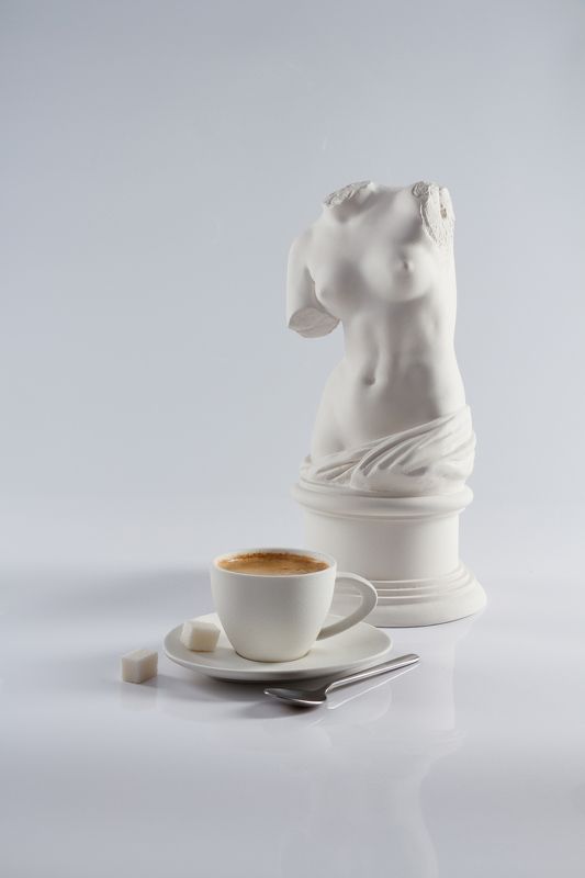 кофе, венера, скульптура, кружка, натюрморт, гипс, искусство, творчество, богема, студия, белое, сахар, мастерская Кофе для Венеры фото превью