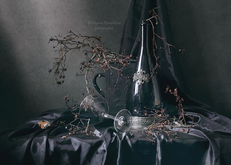 Черный цвет в натюрмортах фото превью