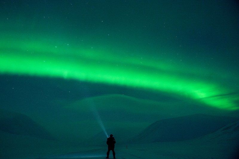 северное сияние, ночь, звезды, большая медведица Наблюдать фото превью
