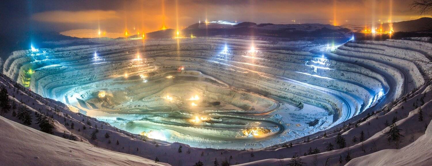 карьер, индастриал, ночной свет, гок, руда, разработка, зима, промышленность, евраз, индустрия, металлургия, производство, белаз, урал, качканар, Сергей Гарифуллин