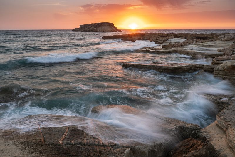 Вечер на средиземном море фото превью