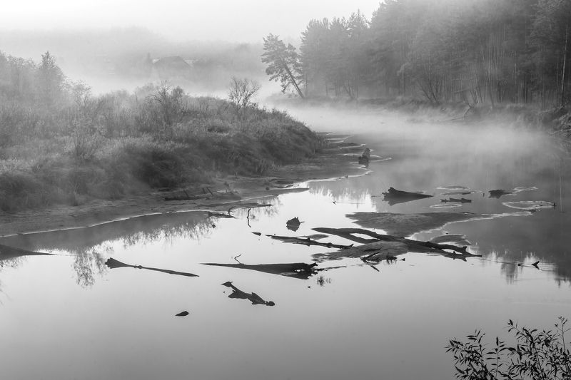 Туман на реке фото превью