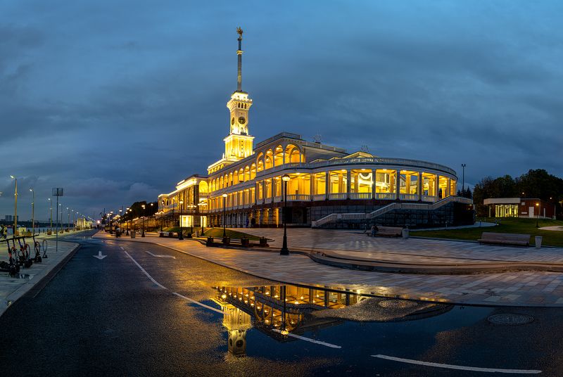 вечер, город, москва Северный речной вокзал в Москве фото превью