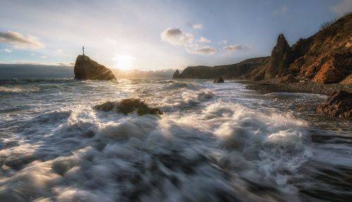 Шторм на Яшмовом пляже