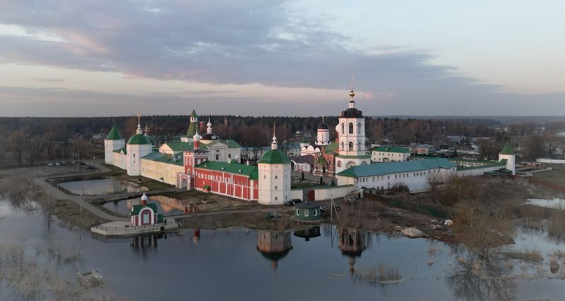 Николо-Пешношский монастырь - Весна фото превью