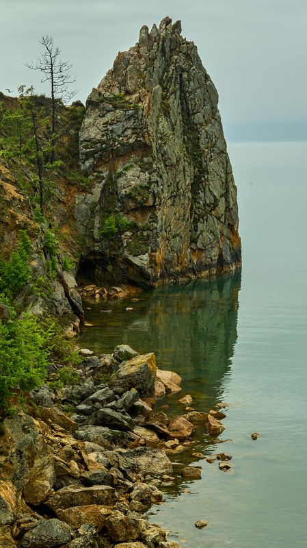 Скала Богатырь фото превью