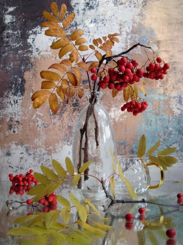 ветки, рябина, стекло, осень Акварелька с рябиной фото превью