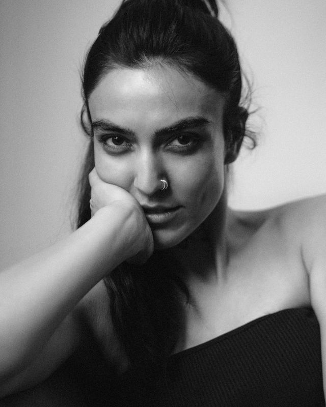 Mehrnaz фото превью