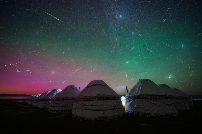 Кыргызстан. Небесная феерия фото превью