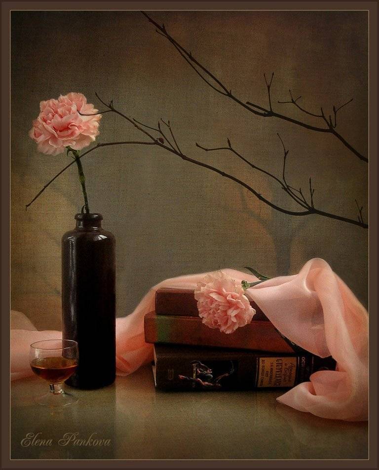 натюрморт, книги, цветы, гвоздики, Elena Pankova