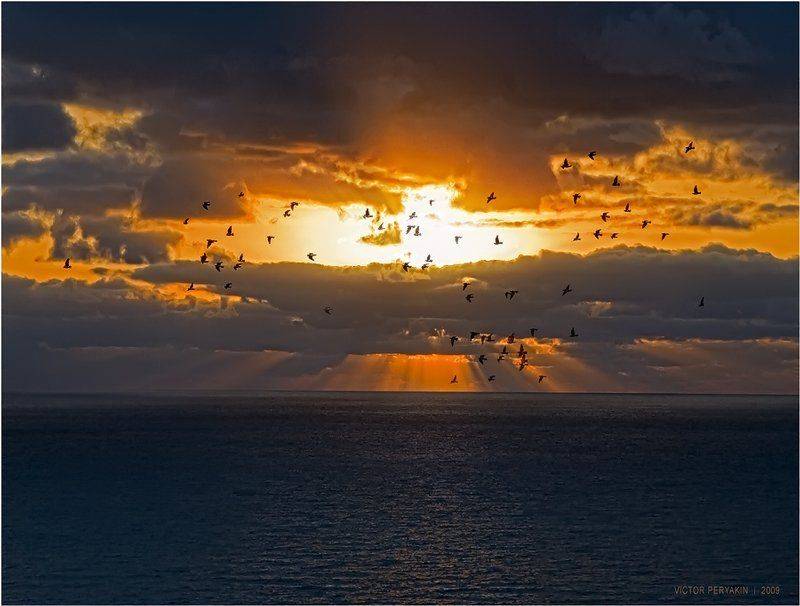 , Виктор Перякин