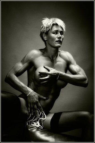 nude