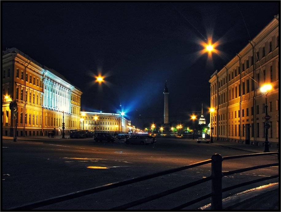 Ночные прогулки по Питеру.. Автор: Лунный Ежик , Лунный Ежик