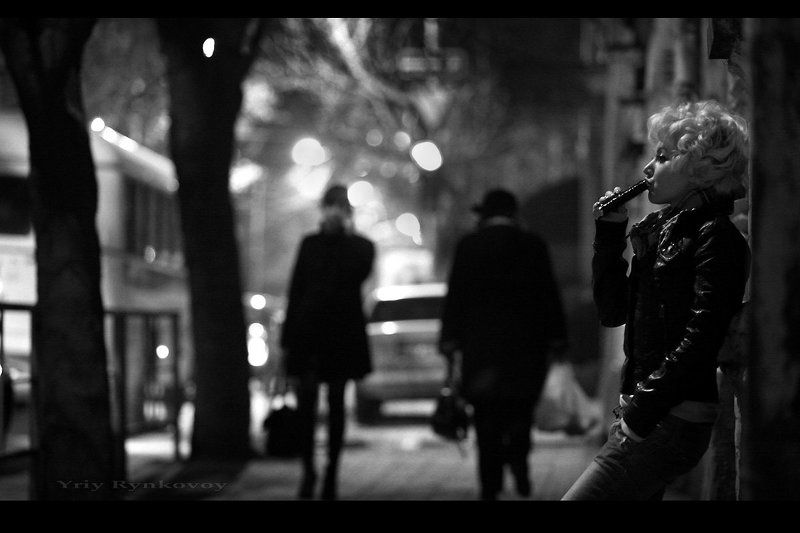 вечерний стрит фото превью