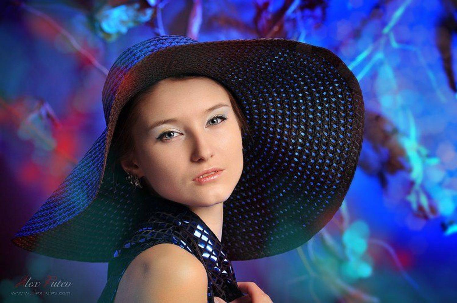 девушка,глаза,цвет,краски,шляпа, Александр Путев