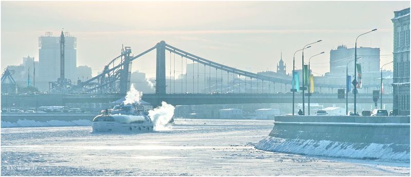 город, река, москва, мост,зима,крымский мост, кулешов, судно фердинанд Обычный морозный московский день... фото превью