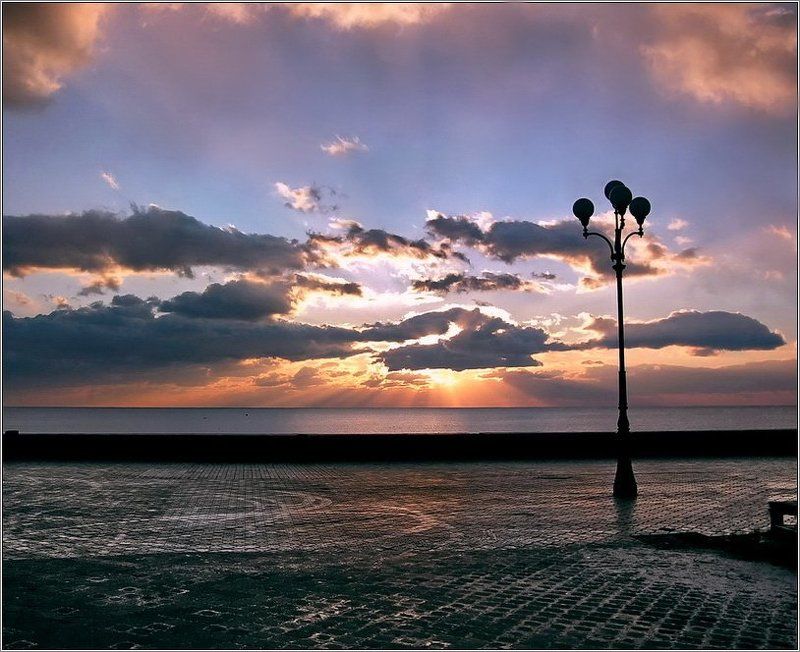 рассвет, набережная, алушта Январское утро фото превью