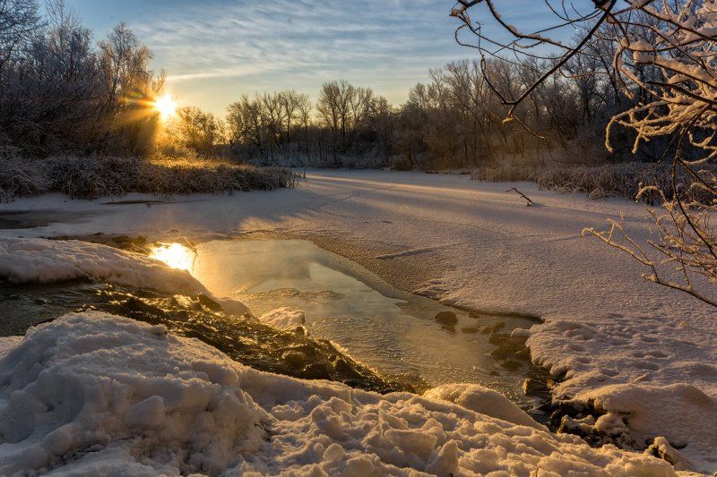 рассвет, ерик, речка, лед, зима, снег На рассвете фото превью