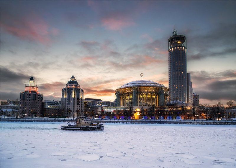 закат, лед, москва, река Будни фото превью