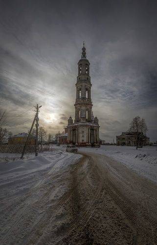 Вечером в посёлке