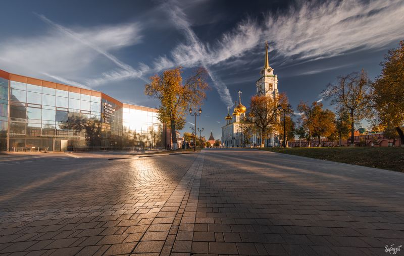 Тульский Кремль осенью фото превью