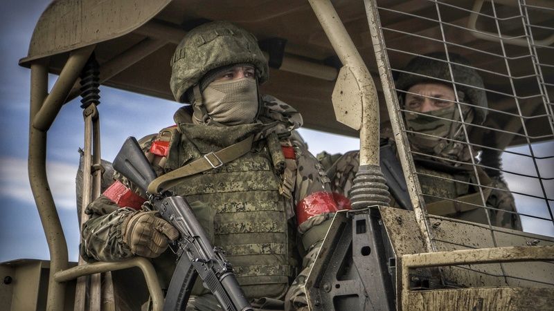 Штурмовик фото превью