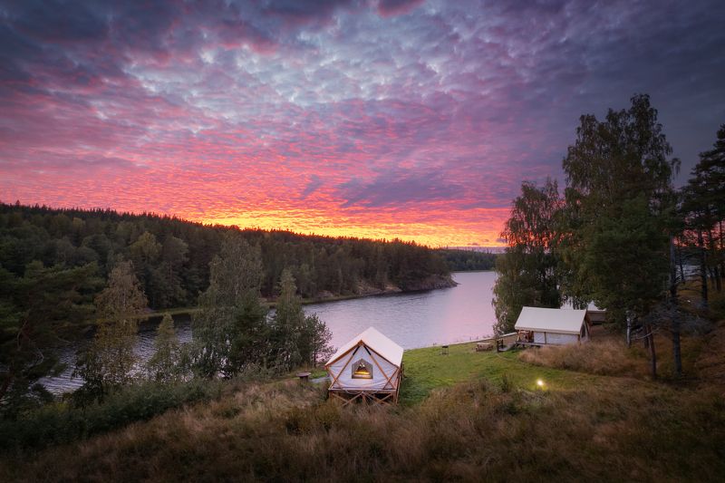 глэмпинг, кемпинг, отель, ладога, ладожскоеозеро, шхеры, ладожскиешхеры, карелия, сортавала, рускеала Глэмпинг на берегу Ладожского озера фото превью