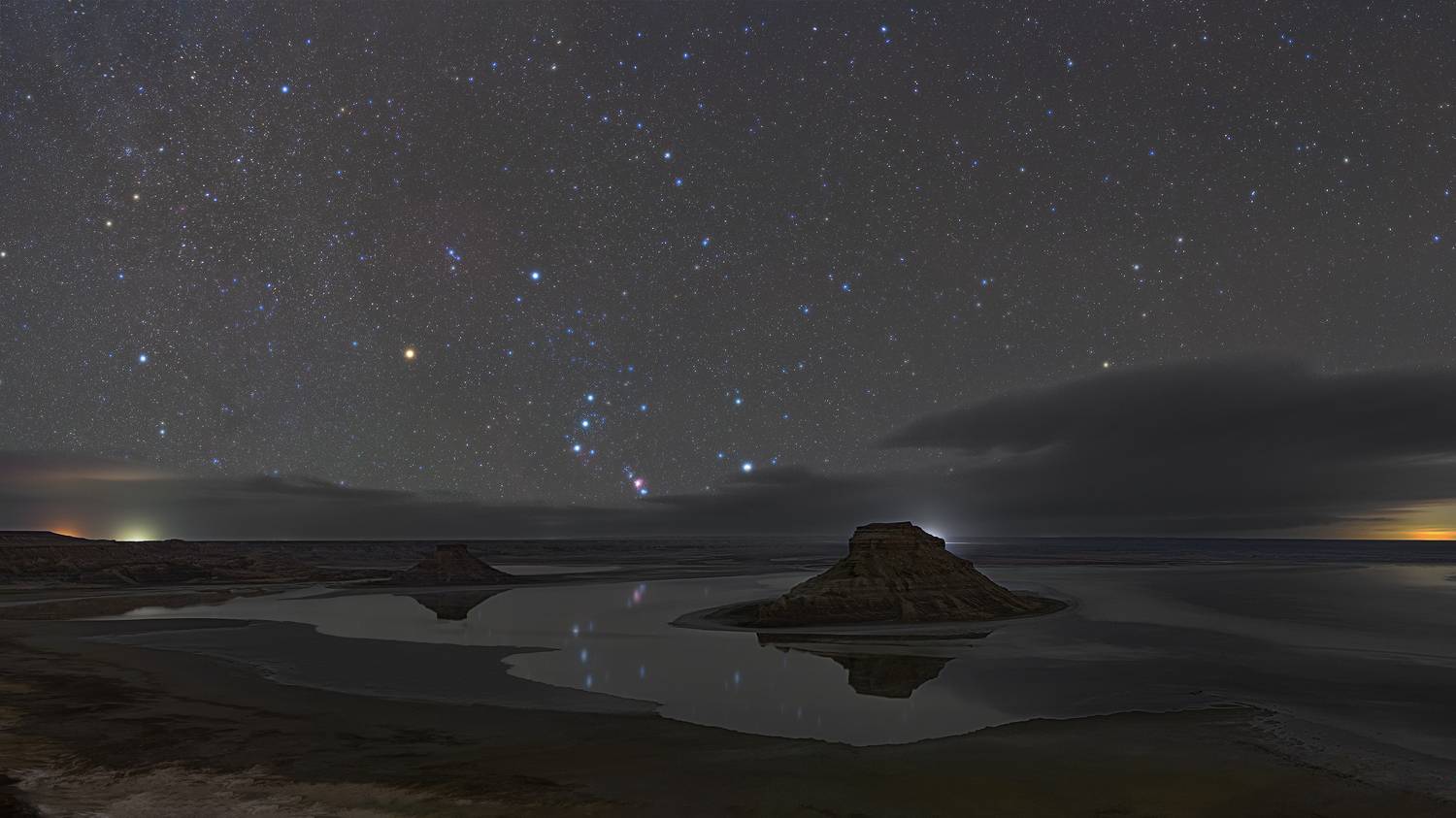 Карынжарык, Казахстан, Мангистау, Западный Казахстан, пустыня, горы, ночь, звезды, астрофото, орион, сумерки, меловые, океан, Актау, Атырау, отражение, вода, озеро, три брата, Устюрт, Национальный парк, Бозжира, Евгений Бондарь